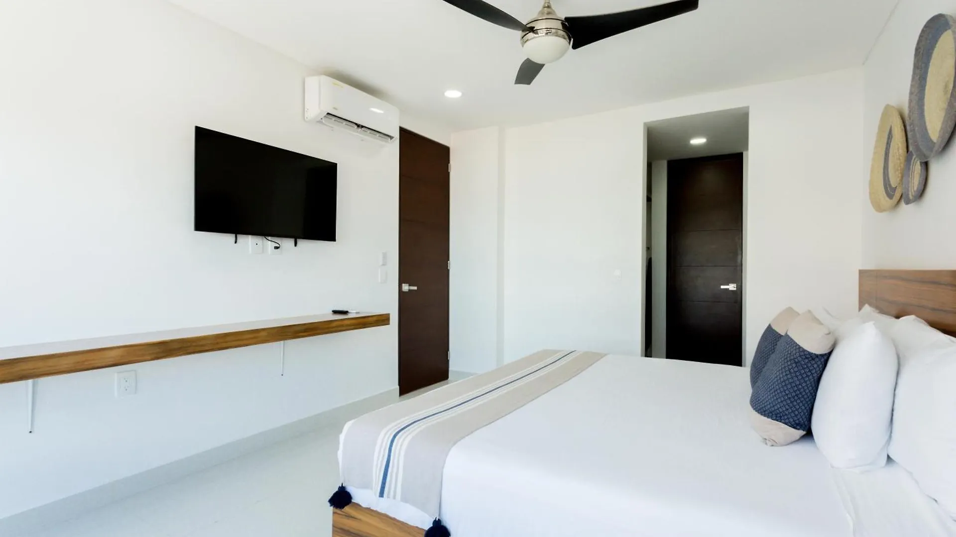 Departamento En Zona Hotelera Con Acceso A Alberca En Rooftop Cancun Mexico